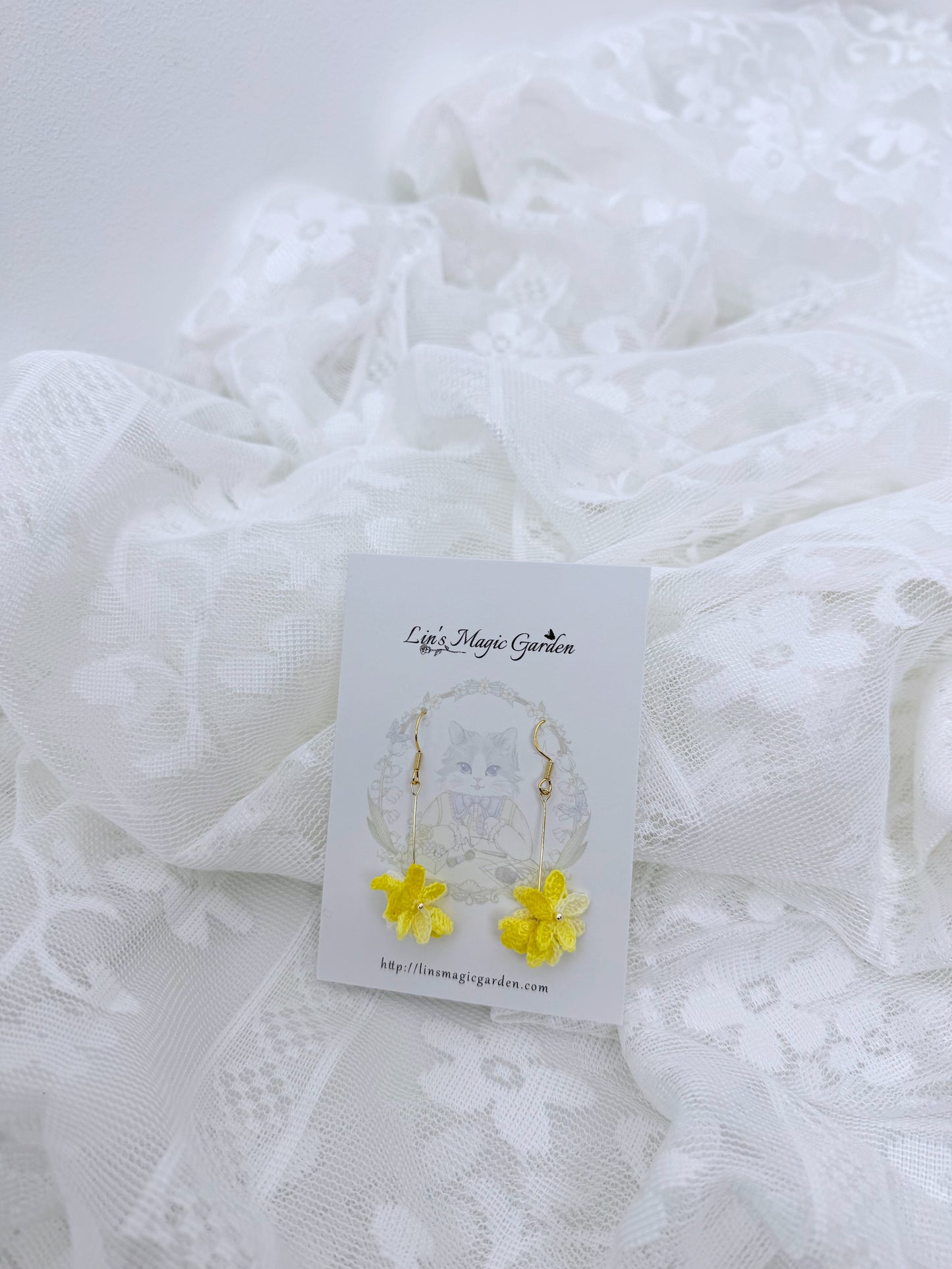 Tip Yellow Flower Earrings