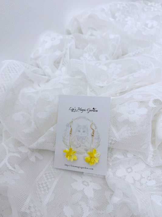 Tip Yellow Flower Earrings