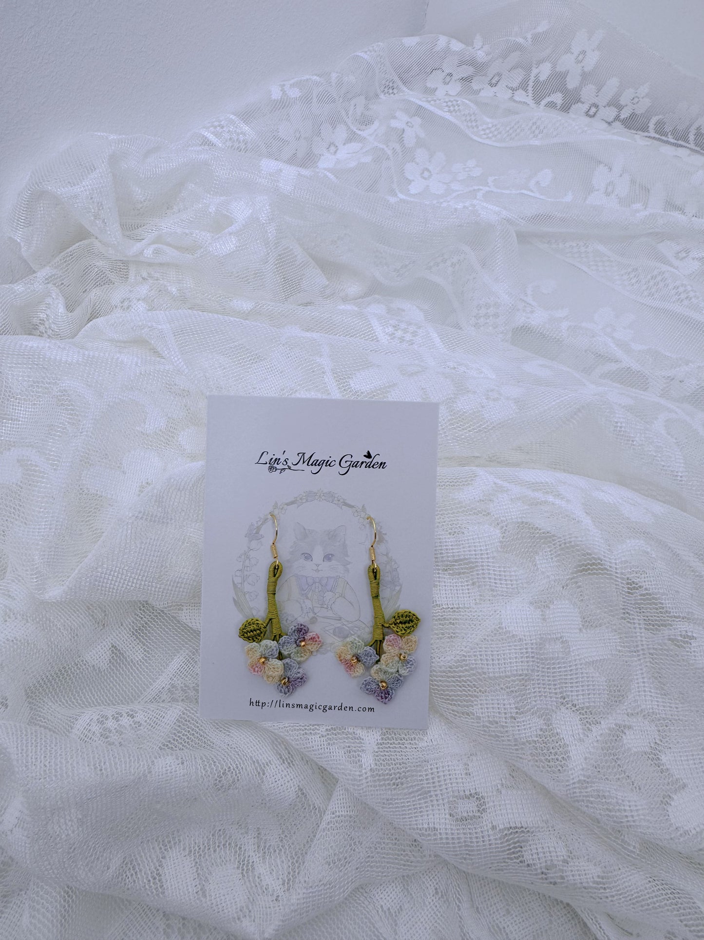 Little Flower Earrings (With a leaf)