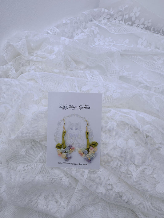 Little Flower Earrings (With a leaf)